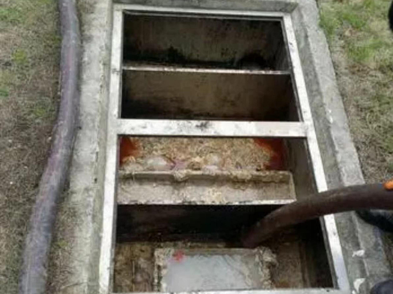 新州镇隔油池清理